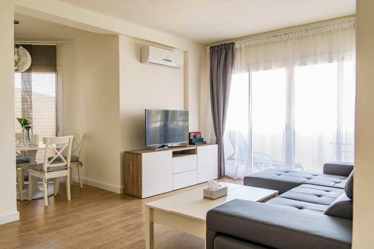 New Apartment Near The Beach & Train Station In Club Playa Flores Torremolinos Exterior foto